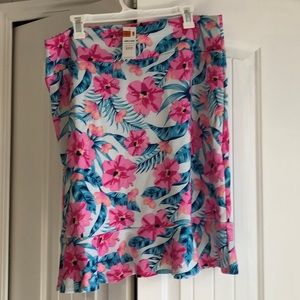 Floral pencil skirt with ruffled hem